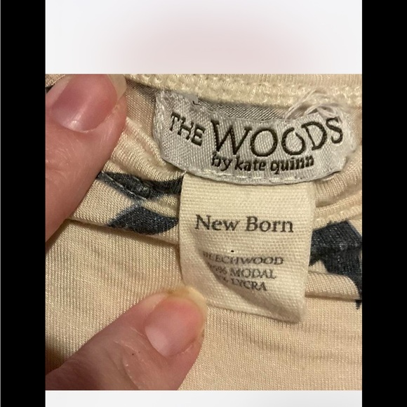 Kate‎ Quinn Burgundy Baby Bodysuit bundle - Picture 5 of 5
